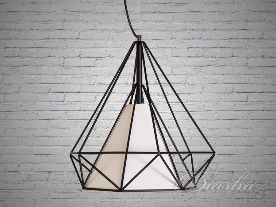 Підвісний світильник Himmeli The Diamond Chandelier є шедевром простоти і лаконічності вперше запропонований іменитим дизайнером Кевіном Райллі.
Кевін Райллі вже понад 20 років задає напрямок стилю лофт. Створюючи справді академічні речі. У його світильниках дуже важлива скульптурна складова, адже більшість дня світильник просто деталь інтер'єру. І тільки вночі він стає чарівництвом світла!
Слово Himmeli перегукується з скандинавським словом himmel - «небо». Сподіваємось ви не пошкодуєте розмістивши Підвісний світильник Himmeli The Diamond Chandelier є шедевром простоти і лаконічності вперше запропонований іменитим дизайнером Кевіном Райллі.
Кевін Райллі вже понад 20 років задає напрямок стилю лофт. Створюючи справді академічні речі. У його світильниках дуже важлива скульптурна складова, адже більшість дня світильник просто деталь інтер'єру. І тільки вночі він стає чарівництвом світла!
Слово Himmeli перегукується з скандинавським словом himmel - «небо». Сподіваємось ви не пошкодуєте розмістивши