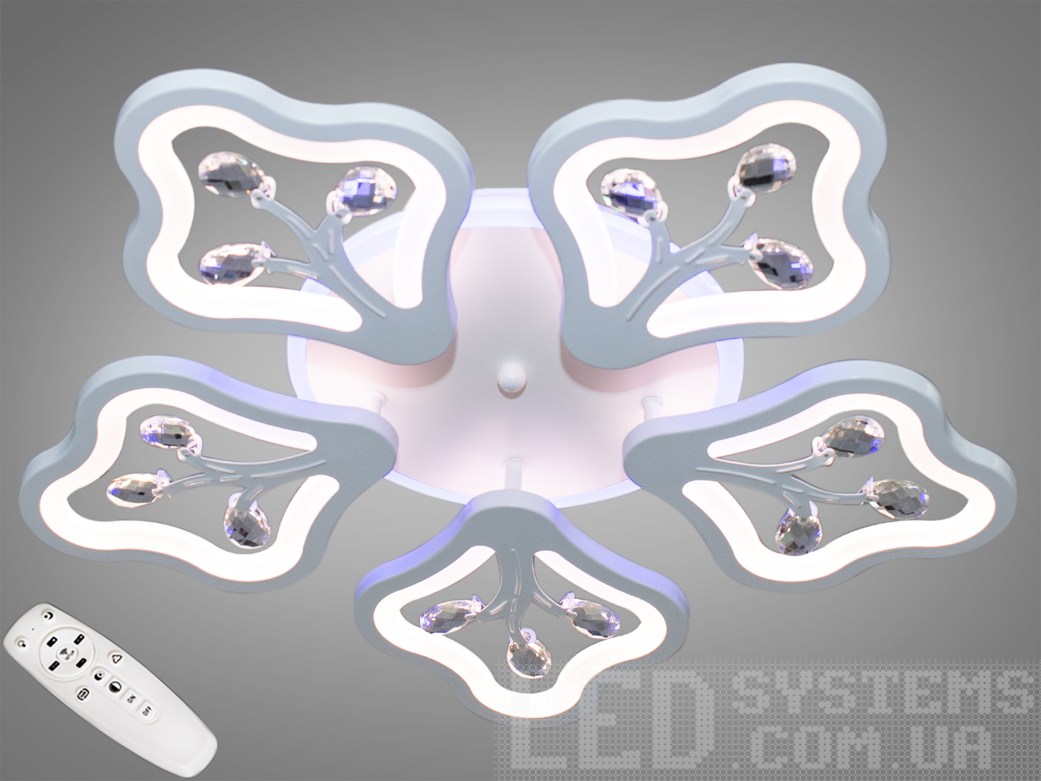 Біла LED люстра Diasha 135W з пультом і димером: тепле/холодне/нейтральне світло, нічник ~5%, триколірна підсвітка, п’ять пелюсток з кристалами. Для кімнат до ~23 м².