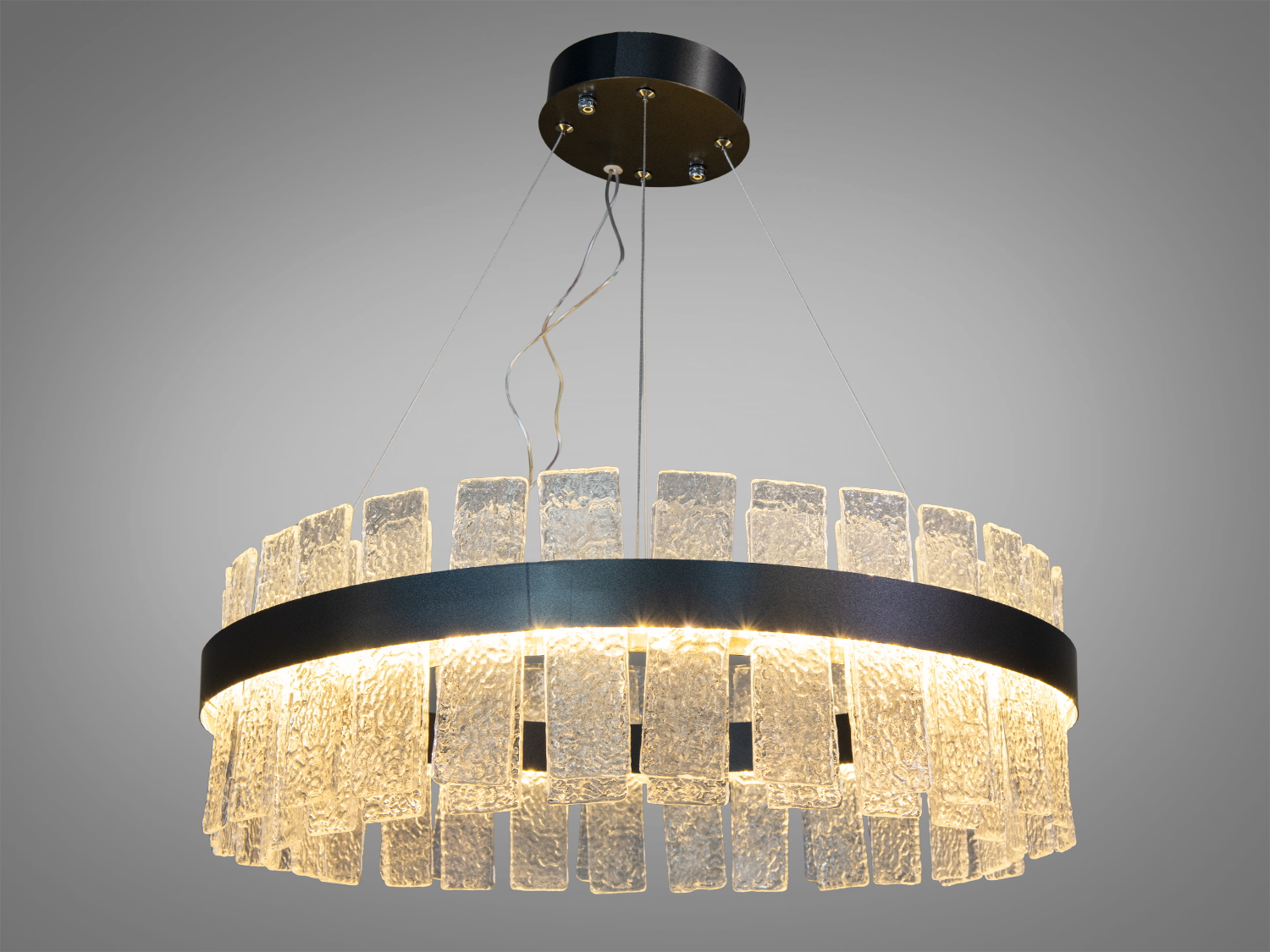 Кришталева LED люстра-підвіс Diasha 817-600PB, 140 Вт, чорний метал і прозорі підвіси. Підходить для центрального освітлення вітальні, холу, їдальні.