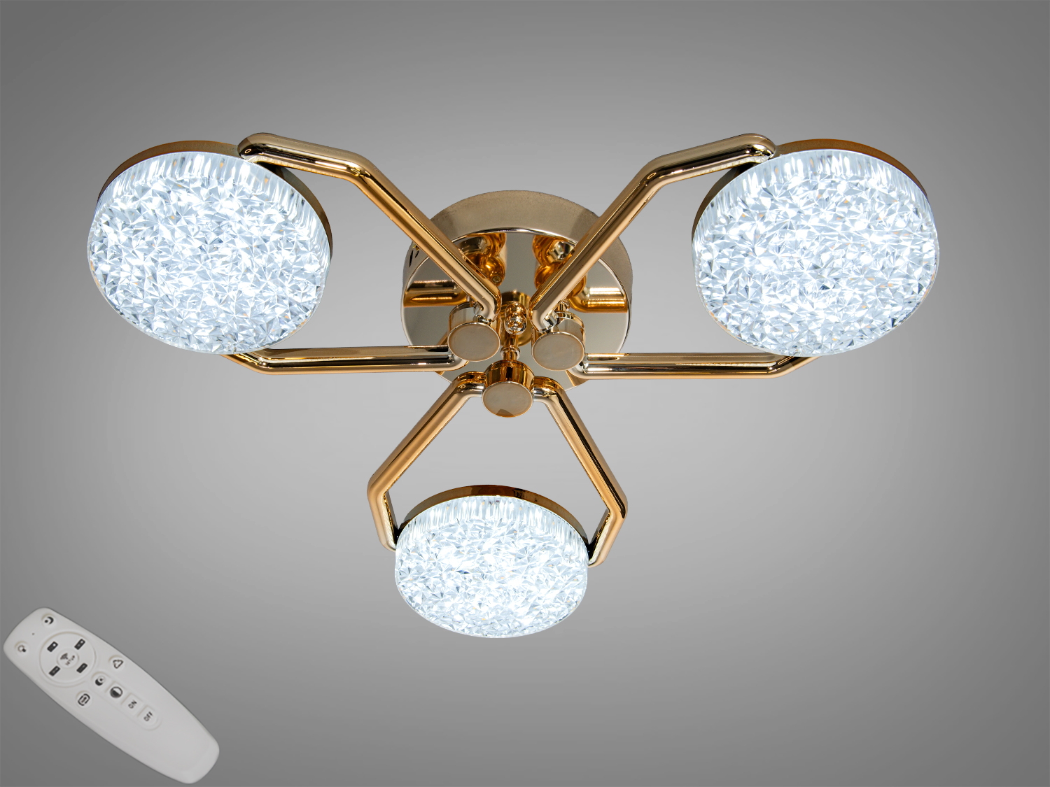 Стельова LED люстра 32W у кольорі золото з пультом і димером. Три акрилові модулі, 3 режими світла 3200K/4100K/6500K. Для до ≈6 м², мала висота від стелі.