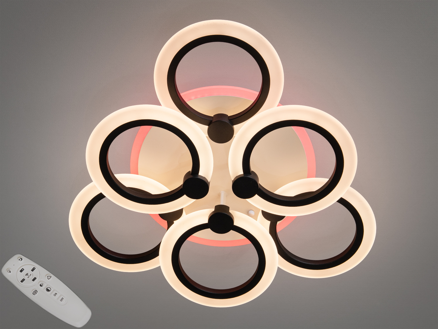 Стельовий світильник Diasha 8022 у чорному кольорі з LED та димуванням. Кільцевий дизайн, акриловий розсіювач, зручне керування яскравістю.