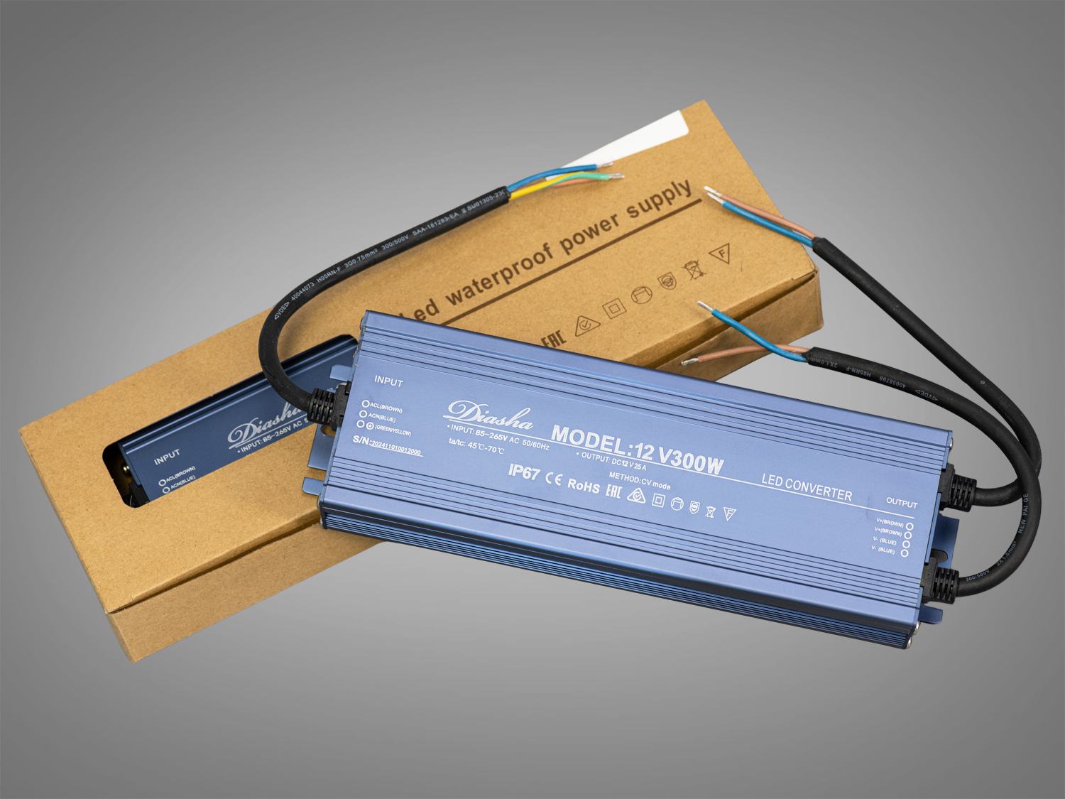 Блок живлення 12 в, для підключення LED стрічки, 300Вт, 25А. Це потужне, герметичне та технологічно продумане рішення для освітлювальних систем на базі 12-вольтової світлодіодної продукції.