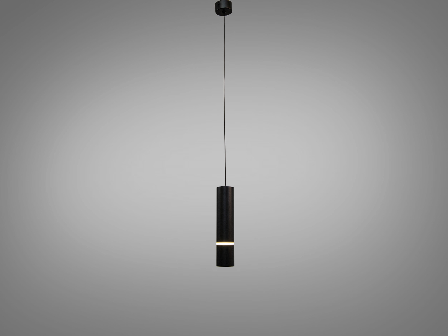 Чорний підвісний світильник‑тубус Diasha з патроном GU10. Спрямоване світло та декоративний вузький проріз для акцентного освітлення сучасних інтер’єрів.