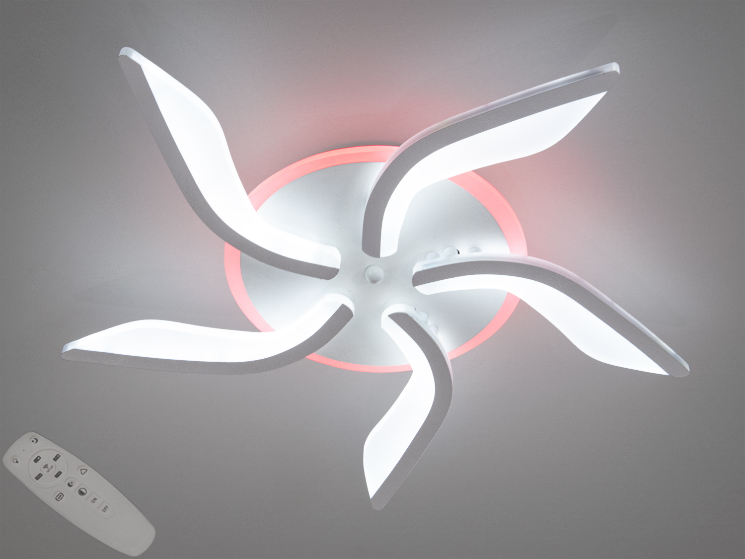 Унікальна стельова led люстра на пульті з підсвіткою, 50W. Придбайте лед люстру, яка ідеально підійде для додавання неповторного стилю та атмосфери в ваш інтерєр. 