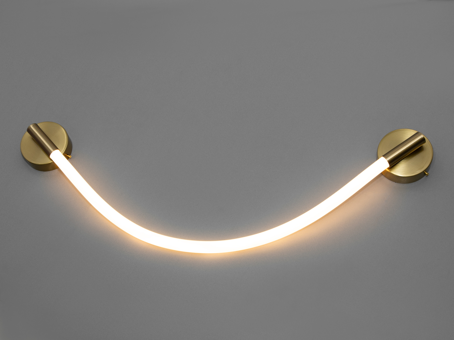 Настінне LED бра Diasha Ropelight 10W 3200K у фініші бронза. Гнучка світлова лінія для локальної підсвітки у спальні, вітальні чи холі.